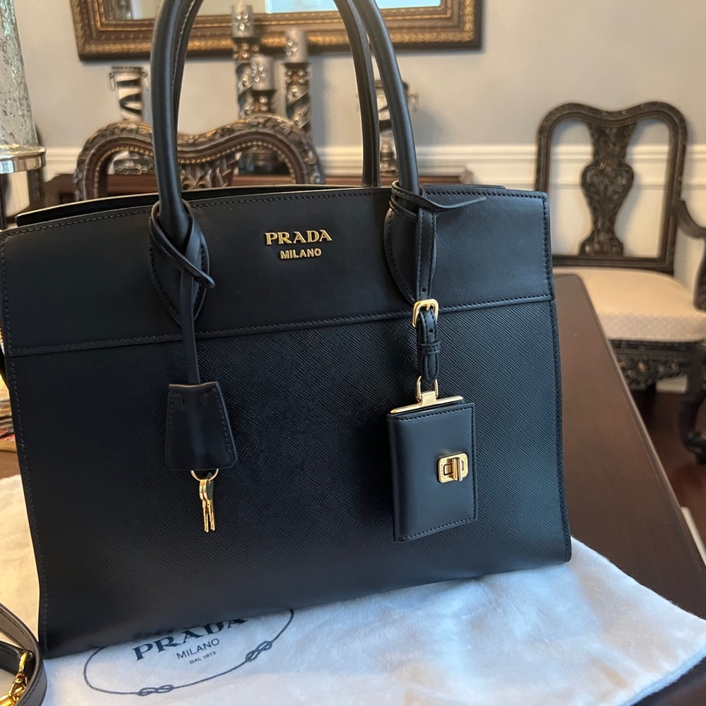 Prada Saffiano leather large shoulder tote bag